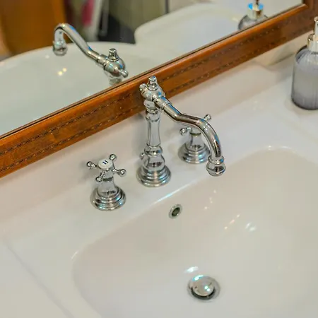 Cefalux - Albachiara Sul Mare 切法卢