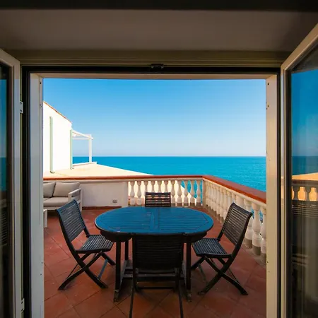 Cefalux - Albachiara Sul Mare *